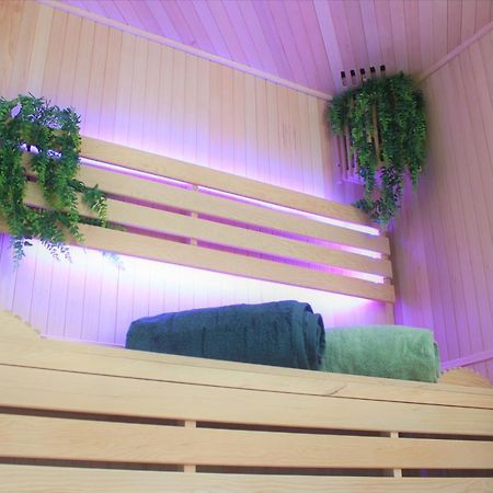 Sauna En Bord De Riviere 모레 외부 사진